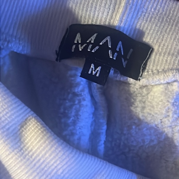 BoohooMAN Sweatshorts - Picture 3 of 3